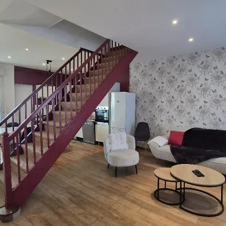 Maison De Charme Entre Plages Et Centre - 6 Pers. - Fr-1-879-26
