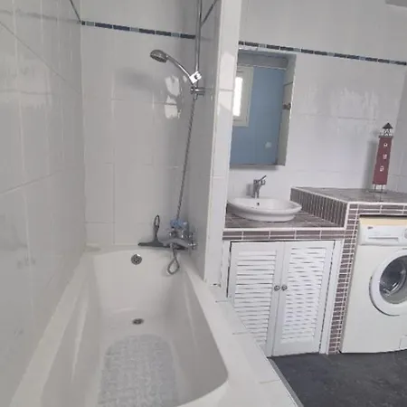 Maison De Charme Entre Plages Et Centre - 6 Pers. - Fr-1-879-26 Hébergement de vacances *