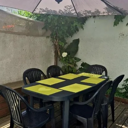 Hébergement de vacances Maison De Charme Entre Plages Et Centre - 6 Pers. - Fr-1-879-26 *